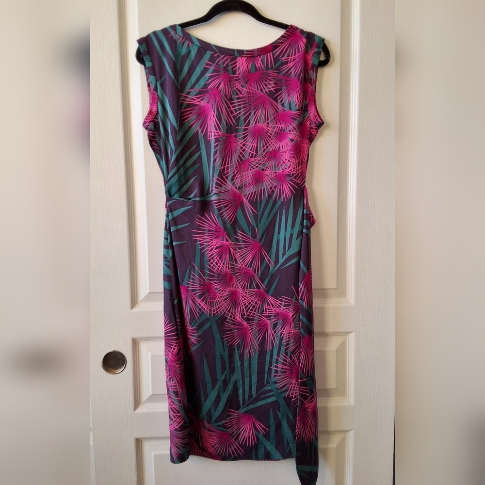 Diane‎ vonFurstenberg Size 6 Neon Vibrant Palm Leaf Elegant Cocktail 100% Silk - Picture 3 of 6